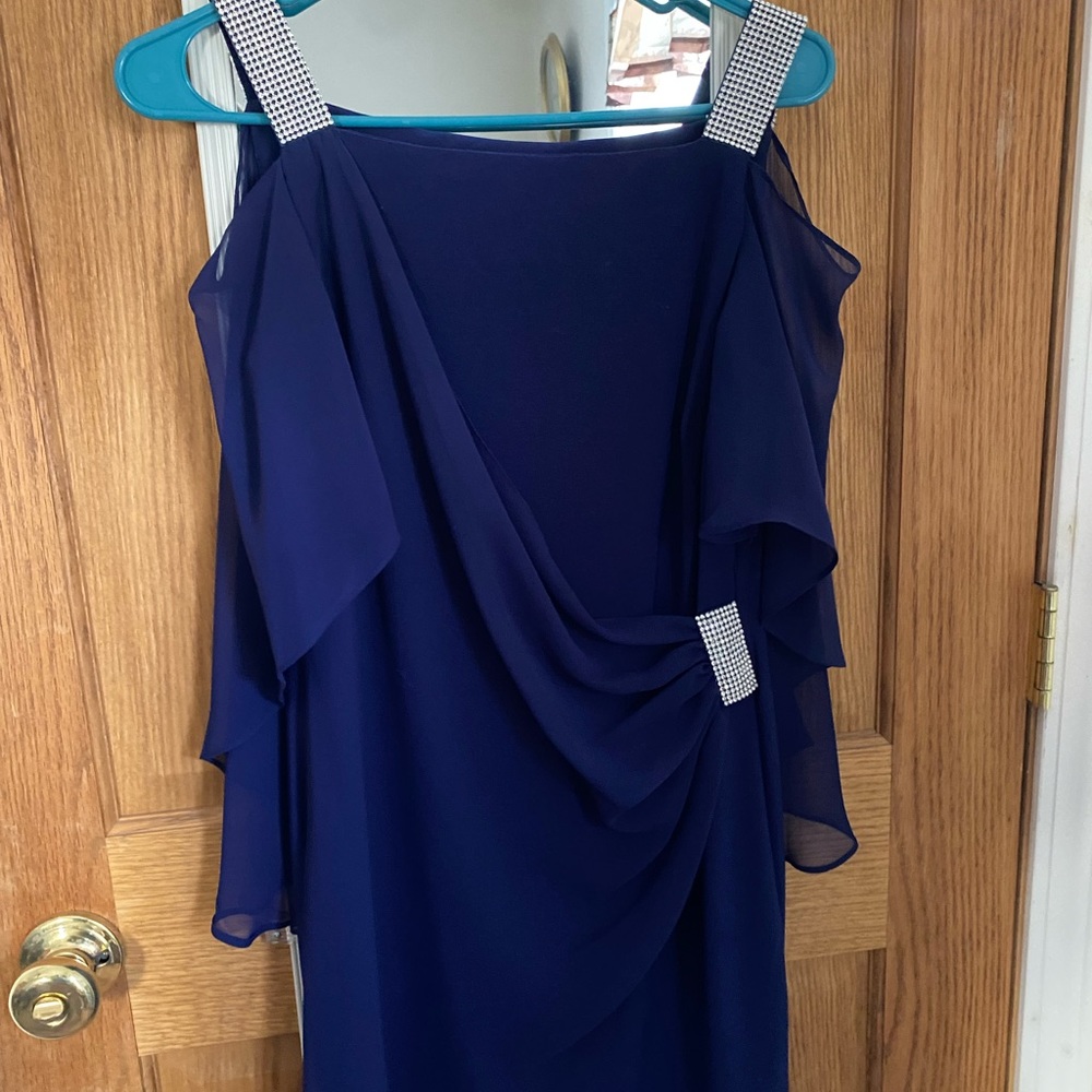 MSK Winter formal or hoco dress